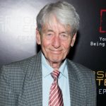 John Nolan Aktor Batman Begins Meninggal Dunia di Usia 87 Tahun