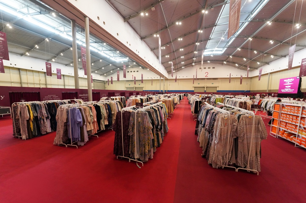 Modinity Warehouse Sale
