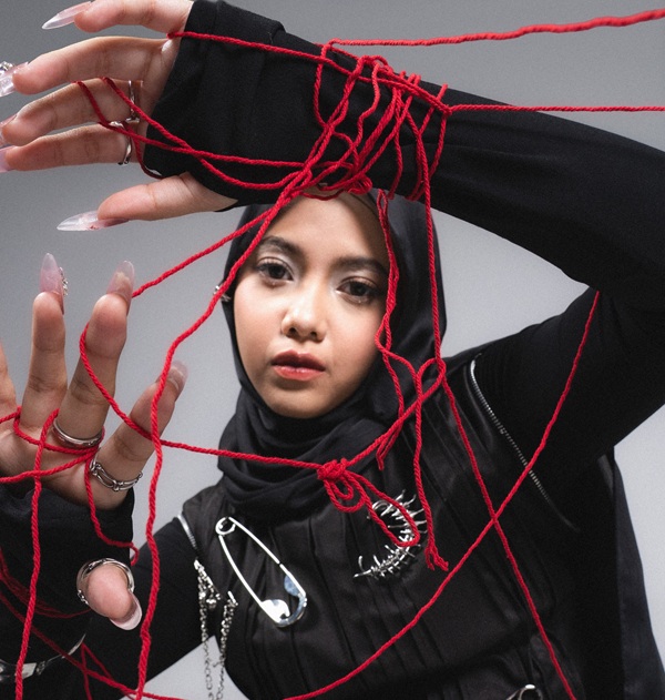Hanin Dhiya